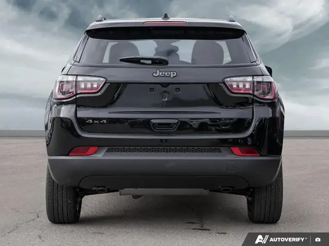 2026 Jeep Compass ALTITUDE | 4X4 | PANO | SND | CAM | BSM | NAVI - Photo 5