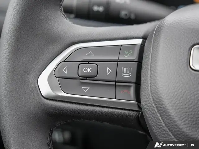 2026 Jeep Compass ALTITUDE | 4X4 | PANO | SND | CAM | BSM | NAVI - Photo 17