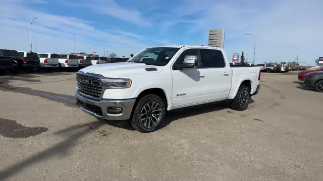 2025 Ram 1500 - Photo 3