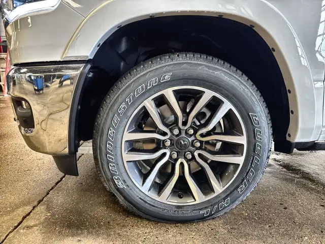 2025 Ram 1500 - Photo 6