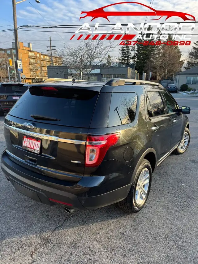 2015 Ford Explorer XLT 4dr 4x4 Automatic (Certified) - Photo 5