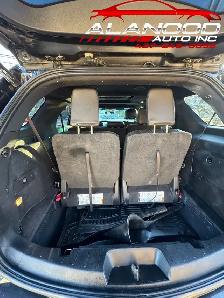 2015 Ford Explorer XLT 4dr 4x4 Automatic (Certified) - Photo 12