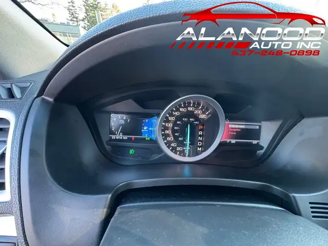 2015 Ford Explorer XLT 4dr 4x4 Automatic (Certified) - Photo 17