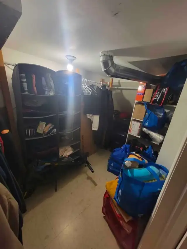 1 Bedroom basement available from April 1st - Photo 4