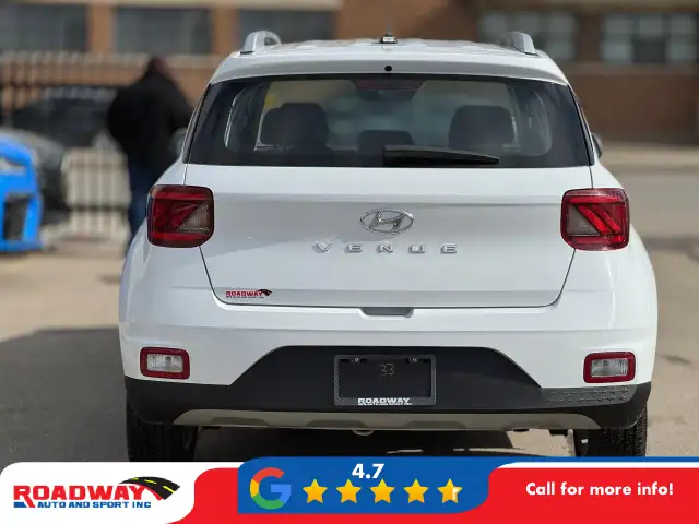 2024 Hyundai Venue Preferred HEATED SEATS | APPLE CARPLAY | B... - Photo 6
