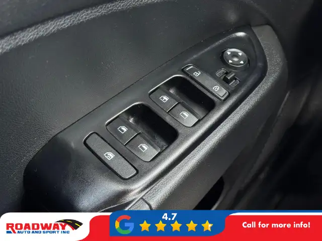 2024 Hyundai Venue Preferred HEATED SEATS | APPLE CARPLAY | B... - Photo 13