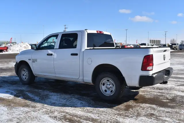2019 RAM 1500 Classic - Photo 2