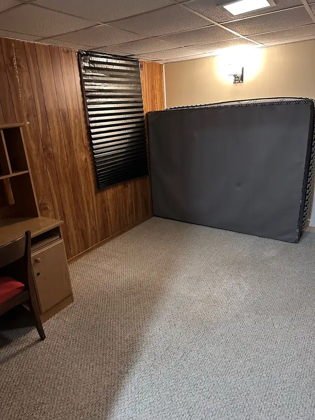 Room for Rent ( Ellesmere & Orton Park Rd) - Photo 2