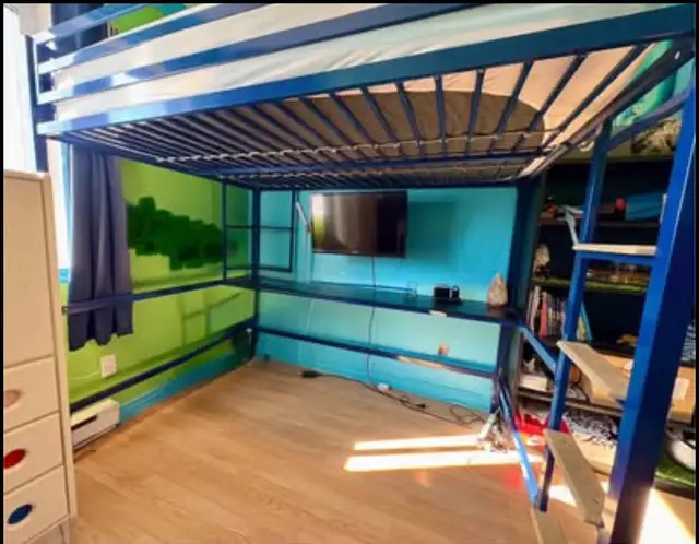 LIT DOUBLE MEZZANINE - Photo 2