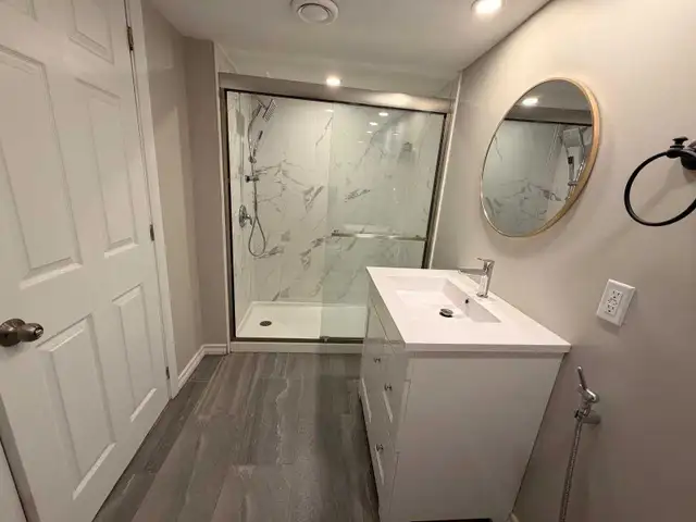 Basement Apartment - Photo 2