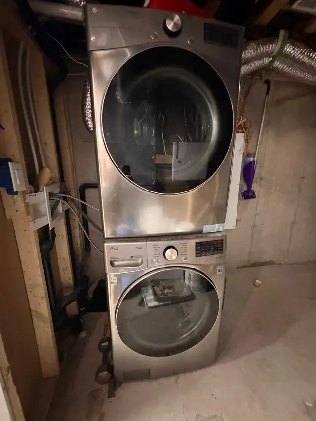 Basement Apartment - Photo 6