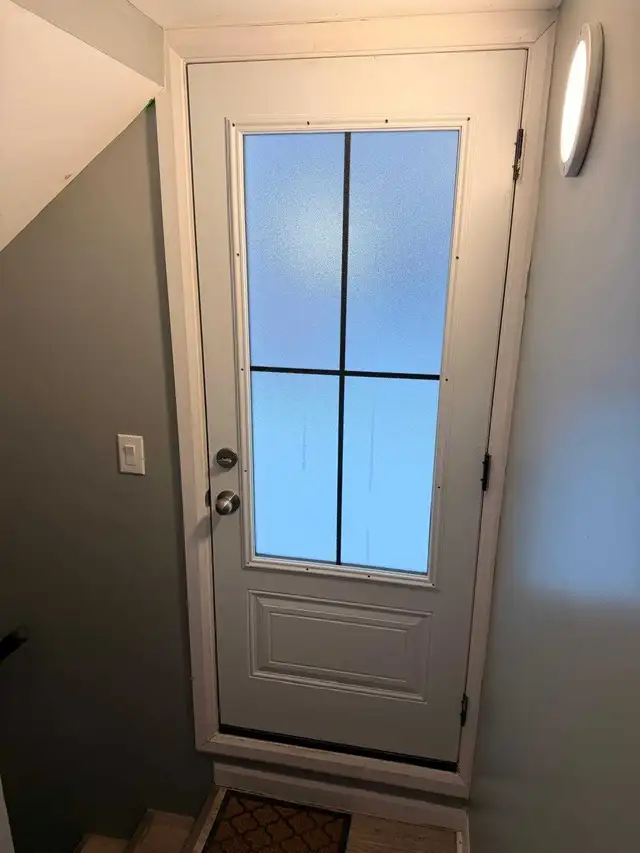 Basement Apartment - Photo 9