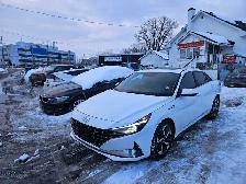 2021 Hyundai Elantra Tech Package 'Comes With Safety ' - Photo 2