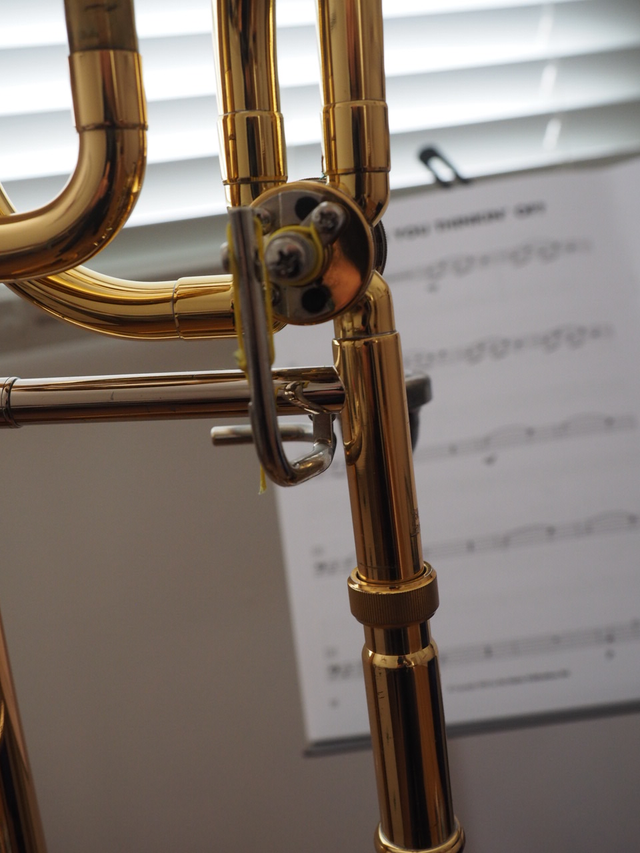 "YAMAHA"  Model YSL446G tenor trombone w/"F" attachment - Photo 2