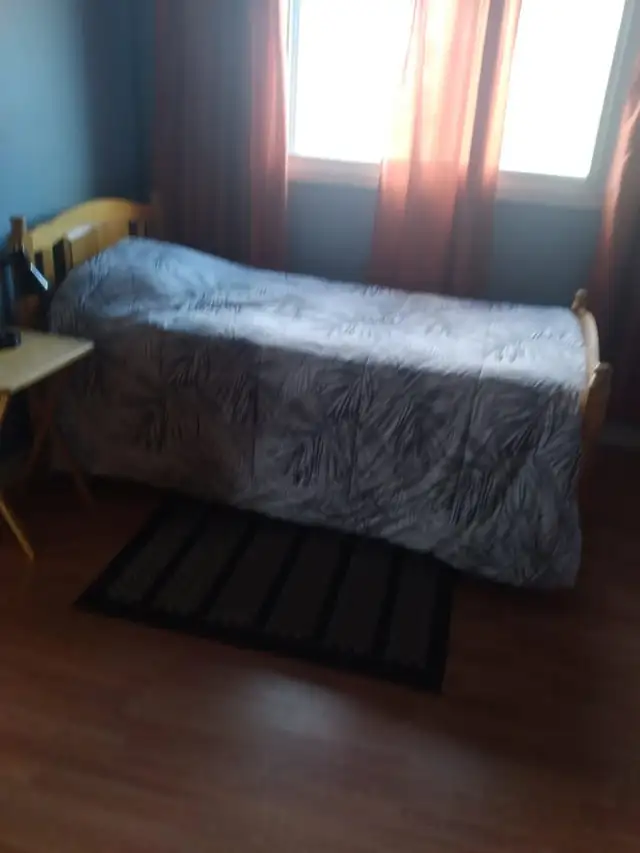 Bedroom Rental Downtown Dartmouth May 1 - Photo 3