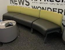 Teknion 3-Seater Lounge Sofa – Premium Office Furniture!