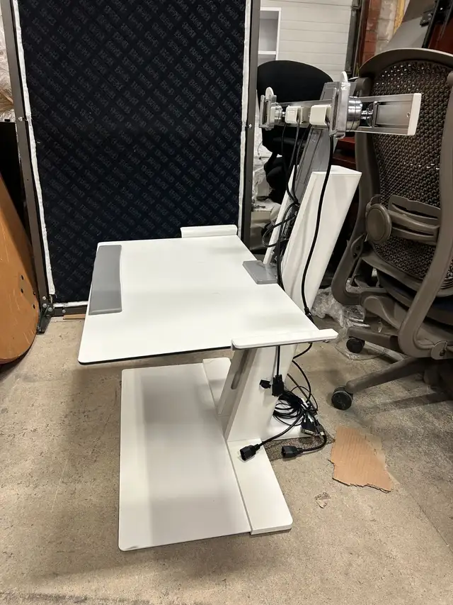 Humanscale QuickStand Configurator-Excellent Condition-Call us! - Photo 2