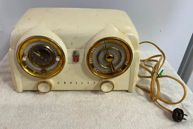 Antique Crosley D 25 Dashboard Radio/ clock