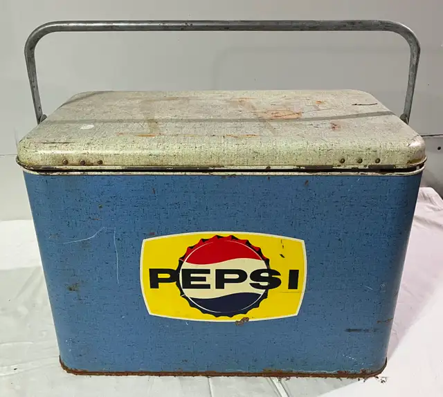 Vintage 1960's PEPSI Blue PEPSI-COLA Soda Metal Cooler