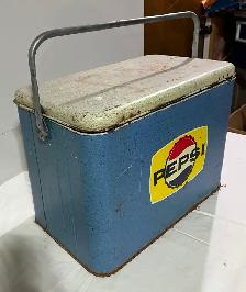 Vintage 1960's PEPSI Blue PEPSI-COLA Soda Metal Cooler - Photo 3