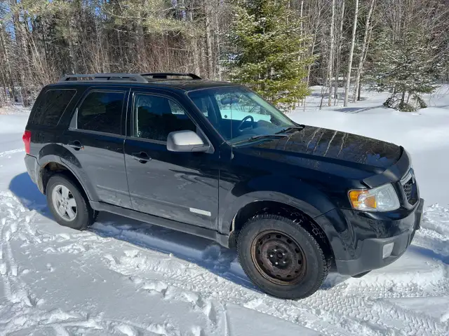 2008 Mazda Tribute senior owned - Photo 2