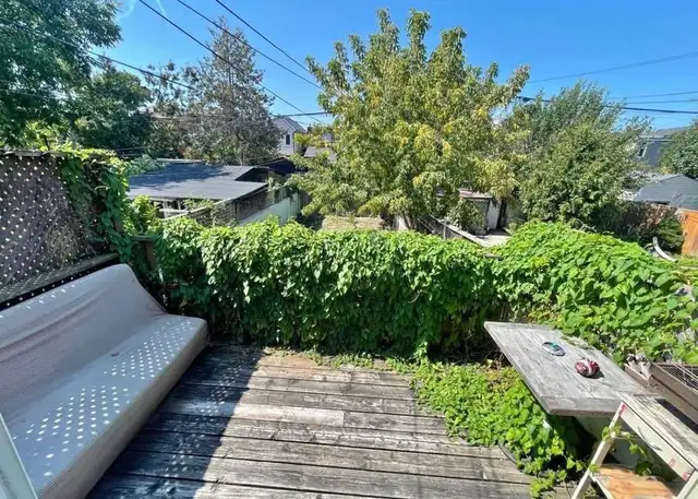 Spacious basement apartment/Pet friendly - Bloor St&Dufferin St - Photo 10