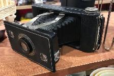 VINTAGE ACCORDIAN STYLE CAMERA