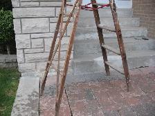 6 Foot Wooden Ladder - Photo 6