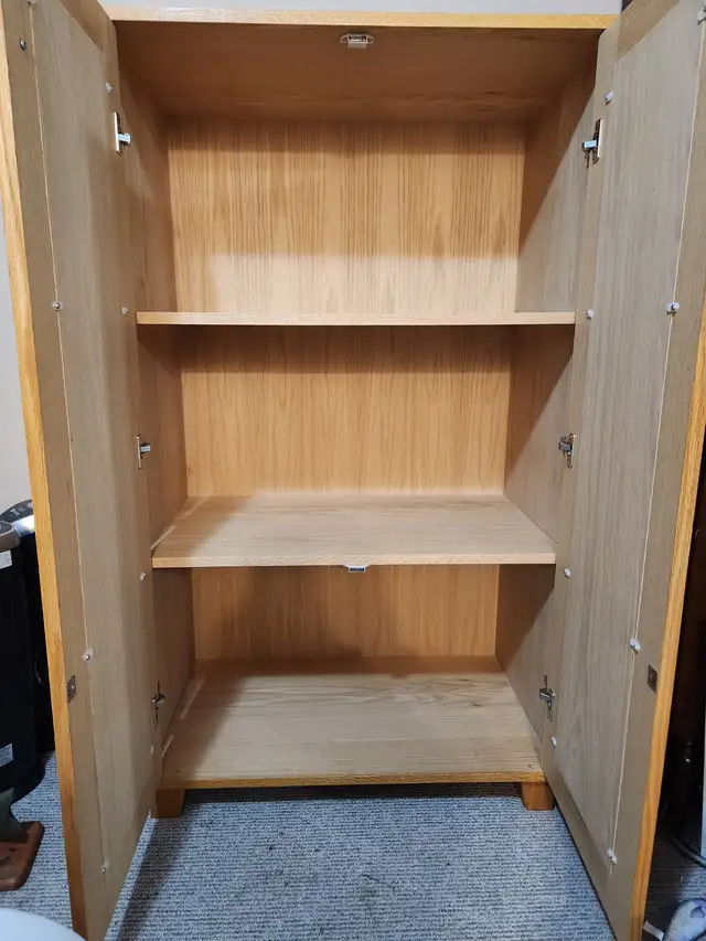 Solid wood cabinet - Photo 2