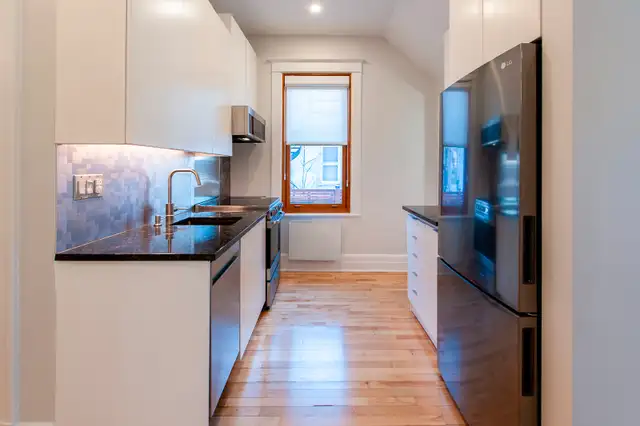 Westmount NDG / Metro Vendome / MUHC (5 ½) (1 1)$3250/m. Avail - Photo 6