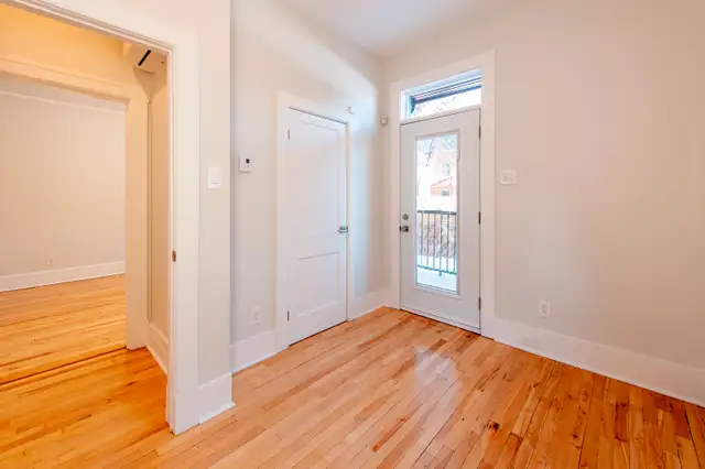Westmount NDG / Metro Vendome / MUHC (5 ½) (1 1)$3250/m. Avail - Photo 8