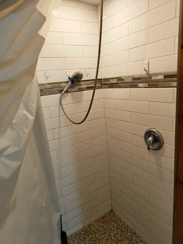 ALL INCLUSIVE RENTAL/FURNISHED Studio - Queen's & Downtown - Photo 8