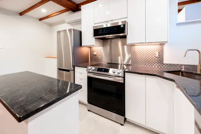 Westmount NDG / Metro Vendome (4 ½) (1 1)$1950/m. Avail / dispo - Photo 5