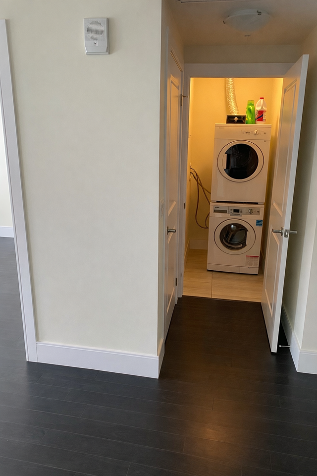 $1,850 Bright & Modern 1bed / 1bath condo Kitchener! - Photo 6