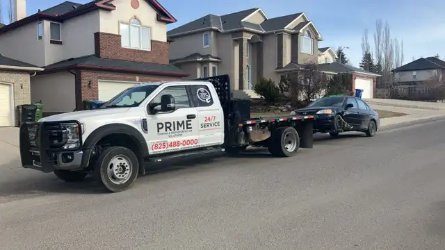 Towing, Roadside Assistance & Tow Truck Service 825-488-0000 - Photo 4