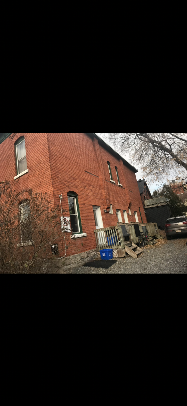 Centertown Ottawa Brian 613-762-9977 - Photo 12