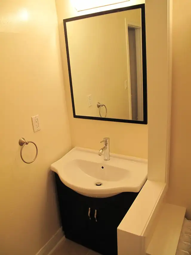 2 Bedroom Apartment - 26 Gifford Street - Photo 3