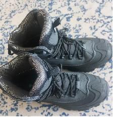 Columbia Waterproof Winter Boots – Size 8  – Like New