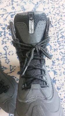 Columbia Waterproof Winter Boots – Size 8  – Like New - Photo 5