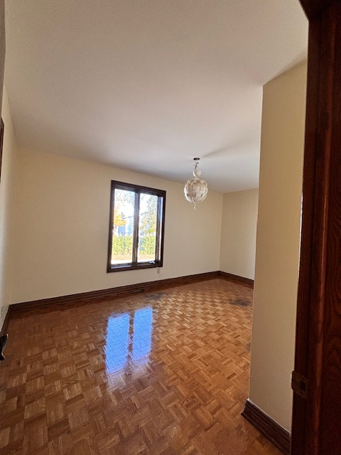 4 Bedroom home available April 1St Trend Arlington area - Photo 8