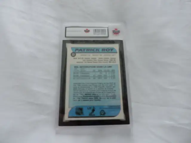 Carte de hockey 1986-87 Patrick Roy OPC rookie Gradé KSA 7 - Photo 2