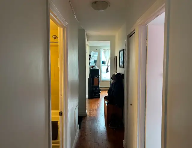 Verdun:  3 bedroom, 5 1/2 à Louer, dispo 1 juin - Photo 9