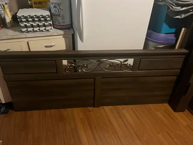 King Size Poster Bed Frame - Photo 2