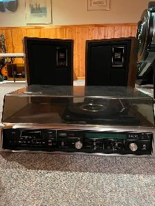 Mid-70's Vintage Zenith Allegro Stereo System and Speakers