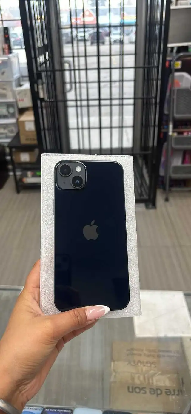 iPhone 14 Plus 128GB Midnight