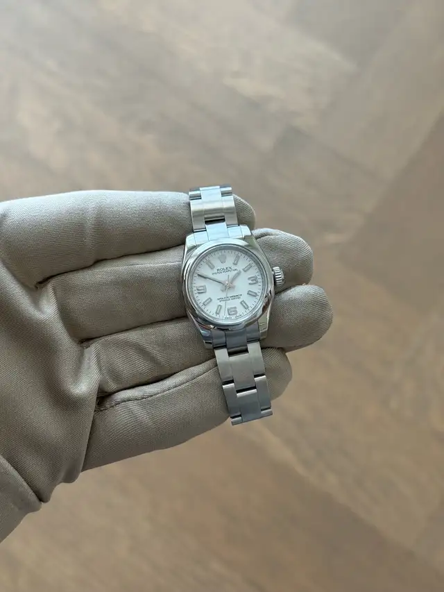 Rolex Oyster Perpetual 26mm Serviced - Photo 2