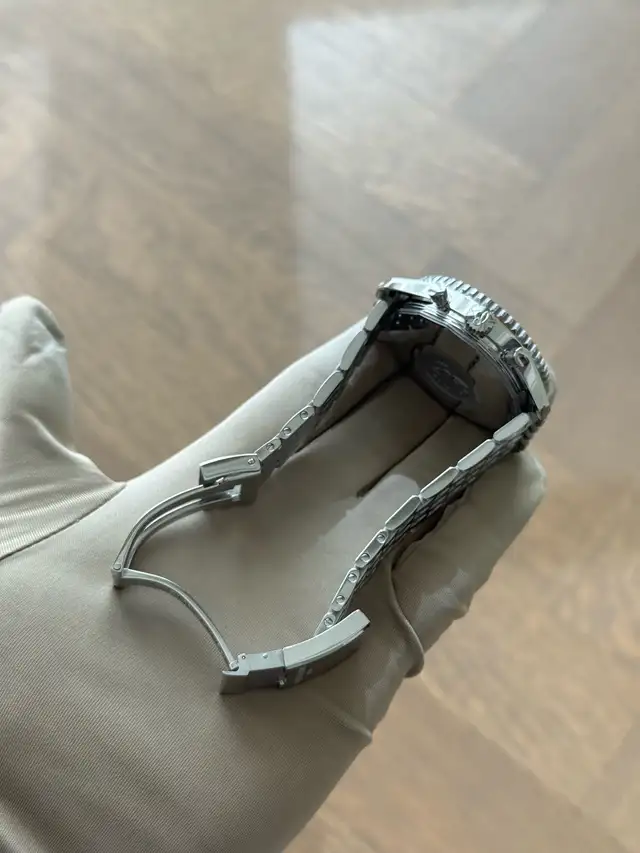 Breitling Navitimer Chronograph GMT 46mm - Photo 6