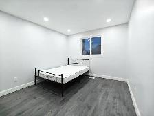 Room for rent near Square One Mississauga UTM Sheridan College - Photo 2