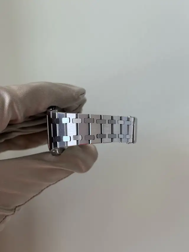 Audemars Piguet Royal Oak Jumbo - Photo 6