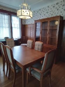 Dining room suite